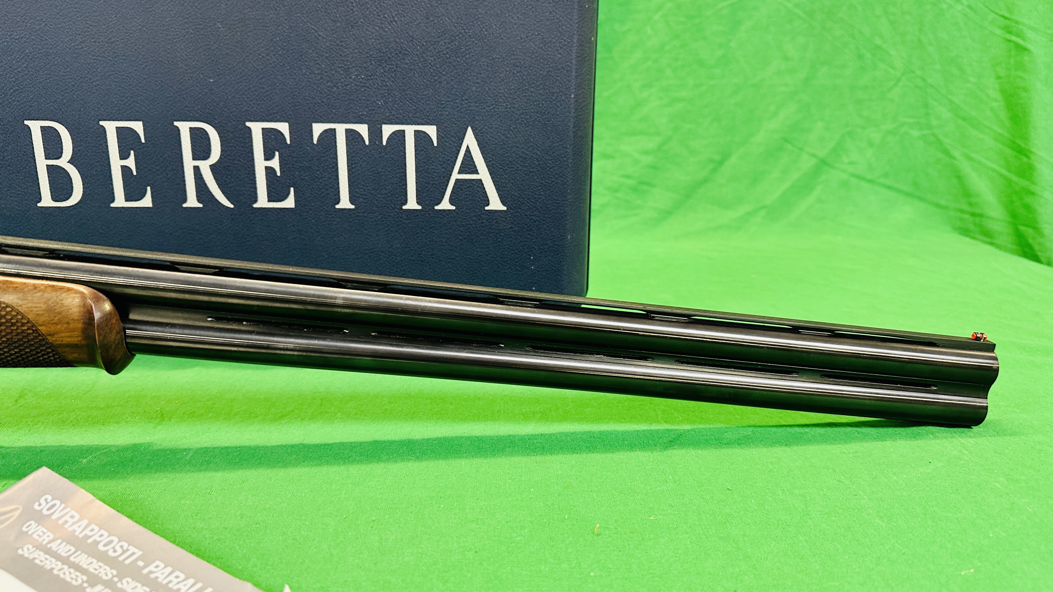 BERETTA 12 BORE OVER AND UNDER SHOTGUN, MODEL 682 GOLD E, - Image 6 of 35