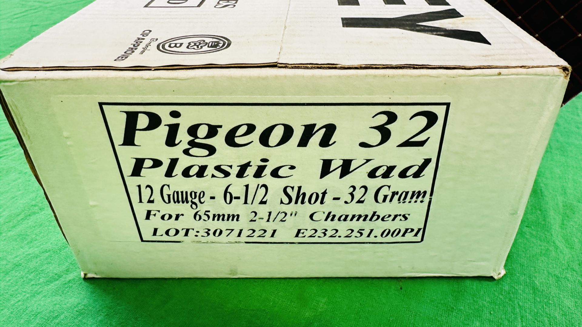 250 X ELEY 12 GAUGE 32GM 61/2 SHOT CARTRIDGES - (TO BE COLLECTED IN PERSON BY LICENCE HOLDER ONLY - - Image 4 of 4