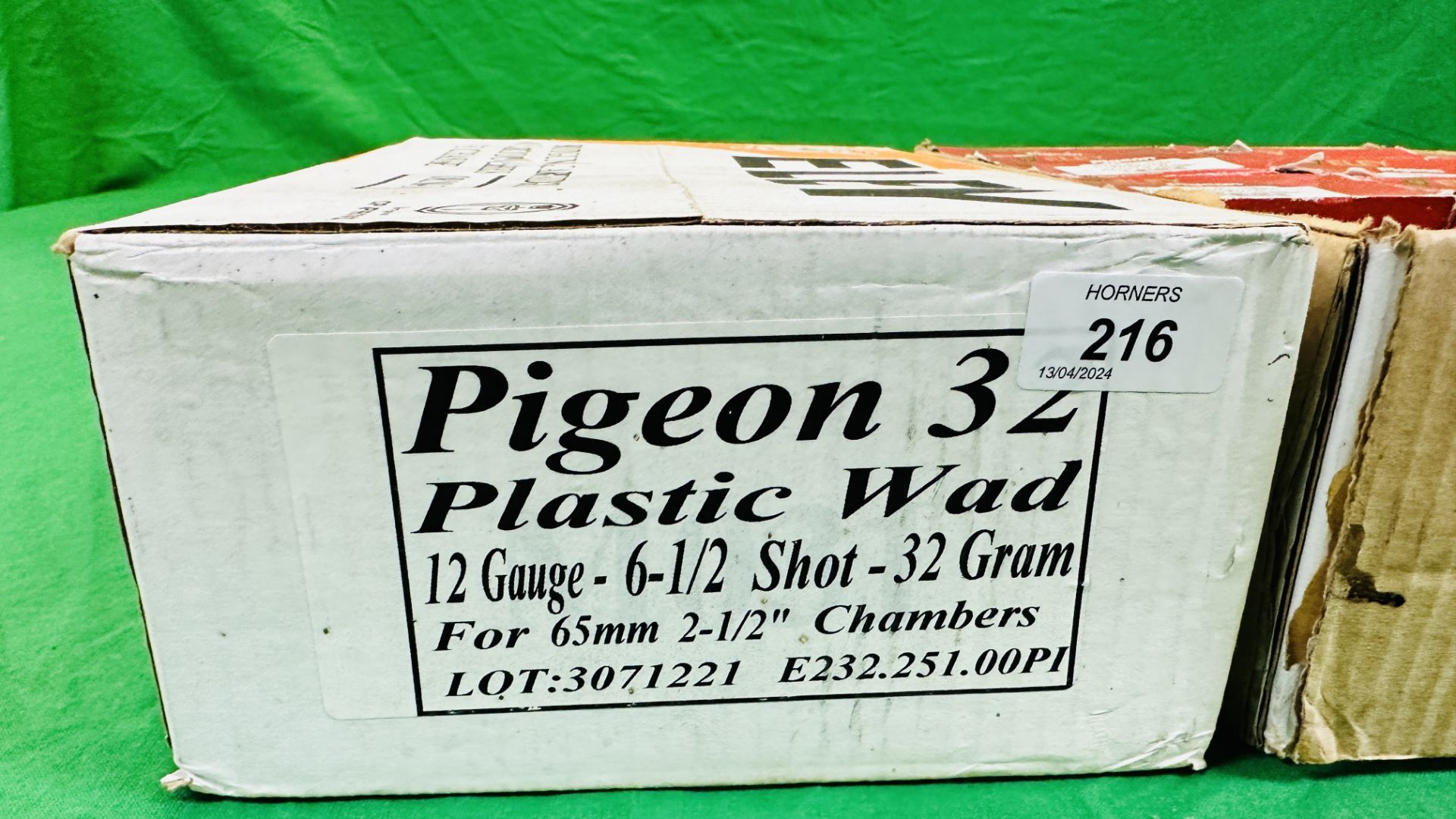 400 X ELEY 12 GAUGE 32GM 61/2 SHOT CARTRIDGES - (TO BE COLLECTED IN PERSON BY LICENCE HOLDER ONLY - - Image 4 of 4