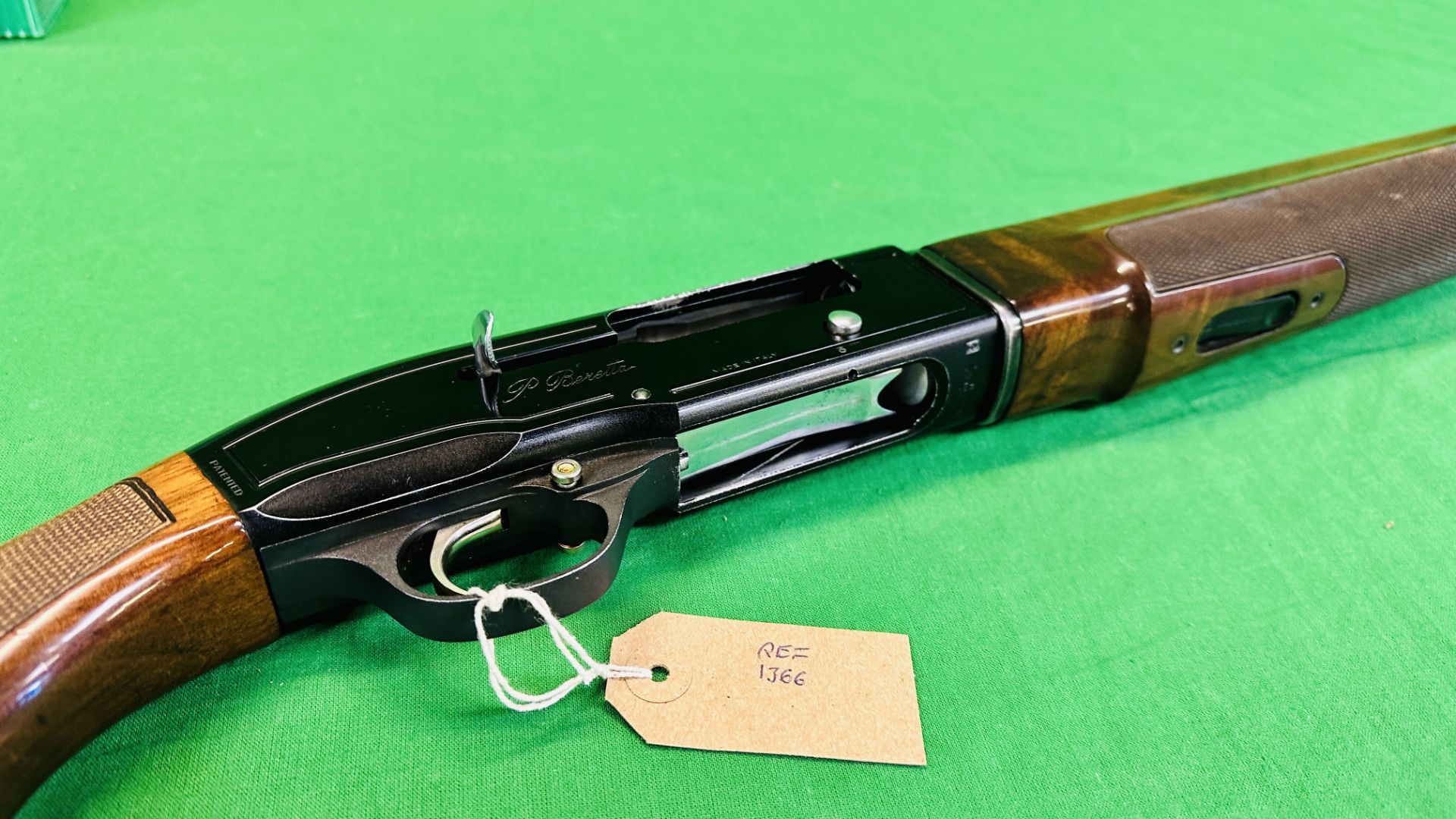 BERETTA 12 BORE SELF LOADING SHOTGUN #N18142E MODEL A303 28" BARRELS, - Image 7 of 13