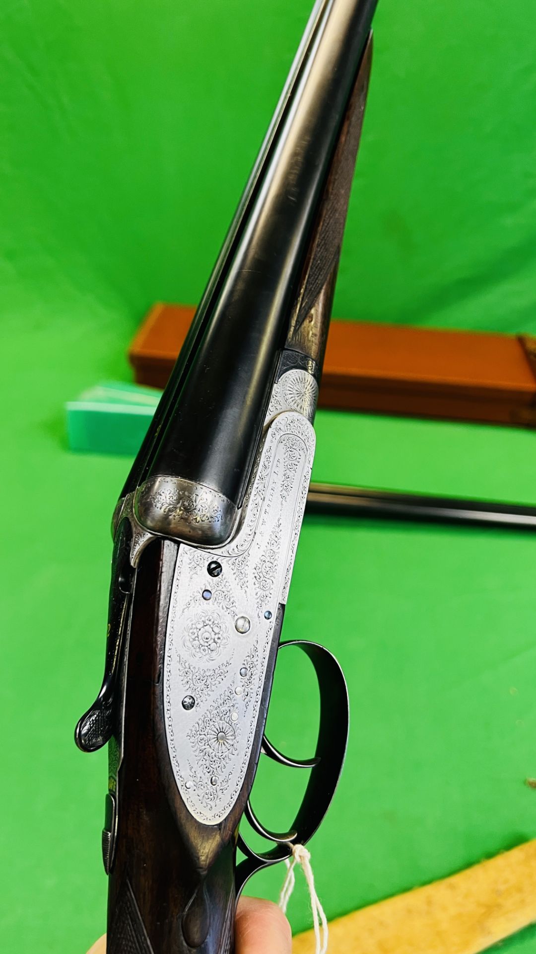 12 BORE TOLLEY SIDE BY SIDE SHOTGUN #8670, 28" BARRELS (2 3/4" CHAMBER), EJECTOR, - Image 29 of 37