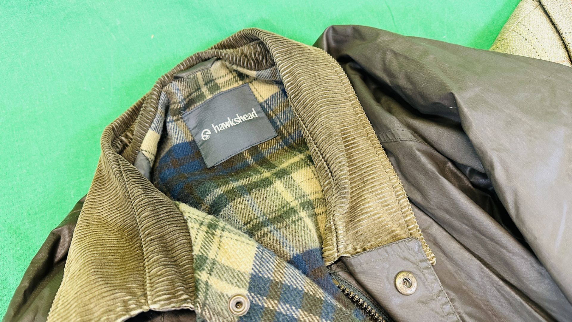 FIVE GENTS JACKETS TO INCLUDE BARBOUR TWEED JACKET, P.G. - Image 12 of 17