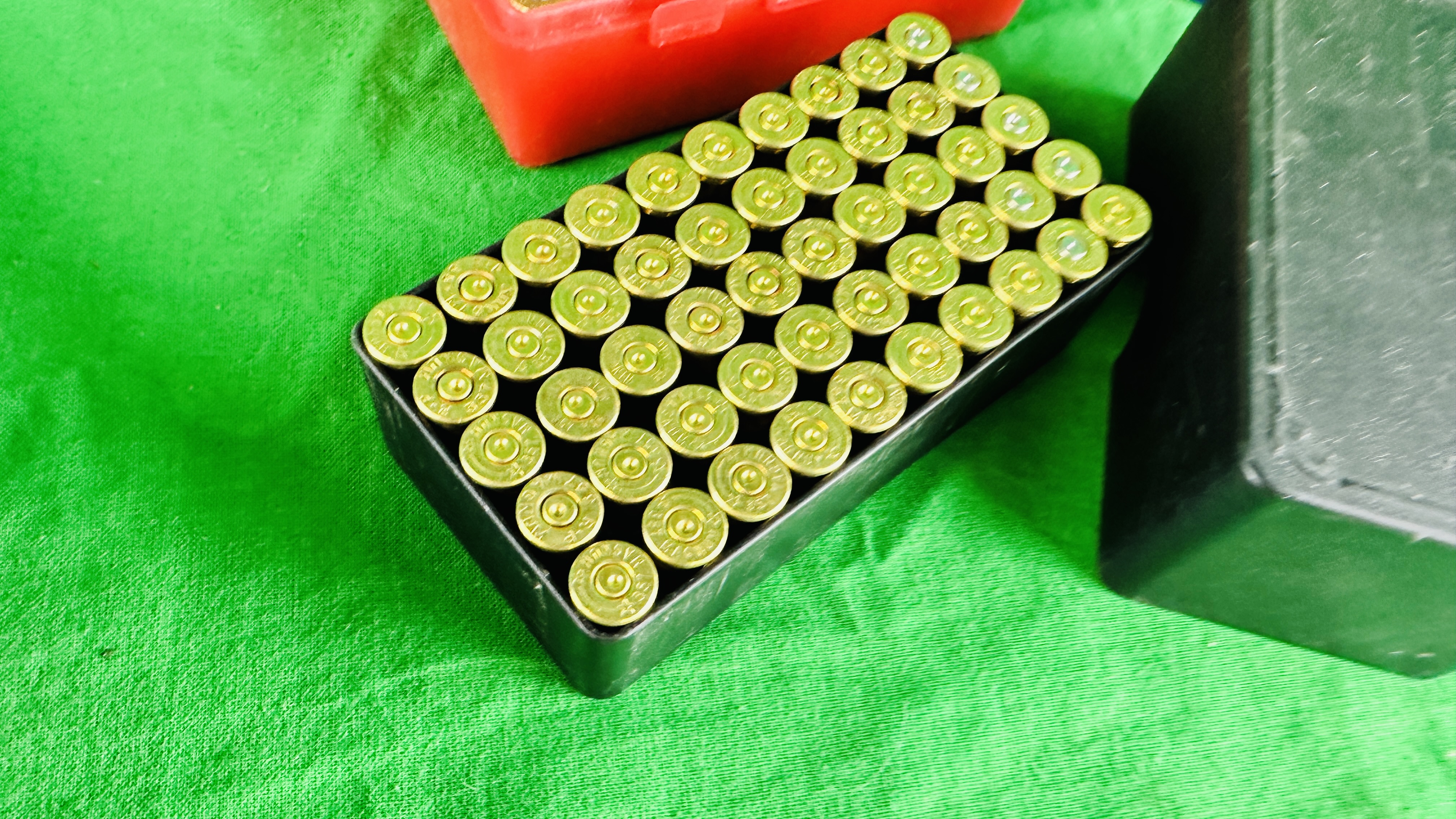 COLLECTION OF BRASS CASES FOR RELOADING INCLUDING 296 X . - Image 3 of 6