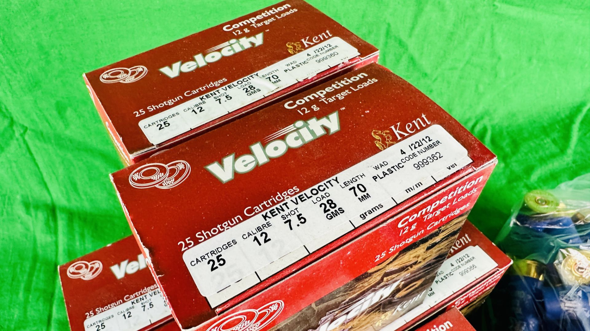 214 X 12 GAUGE CARTRIDGES TO INCLUDE KENT VELOCITY 7.5 SHOT 28GM, RIO 28GM 2. - Bild 4 aus 6