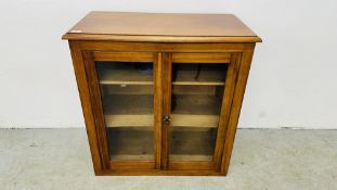 VICTORIAN MAHOGANY TWO DOOR GLAZED CABINET, W 82CM X D 42CM X H 86CM.