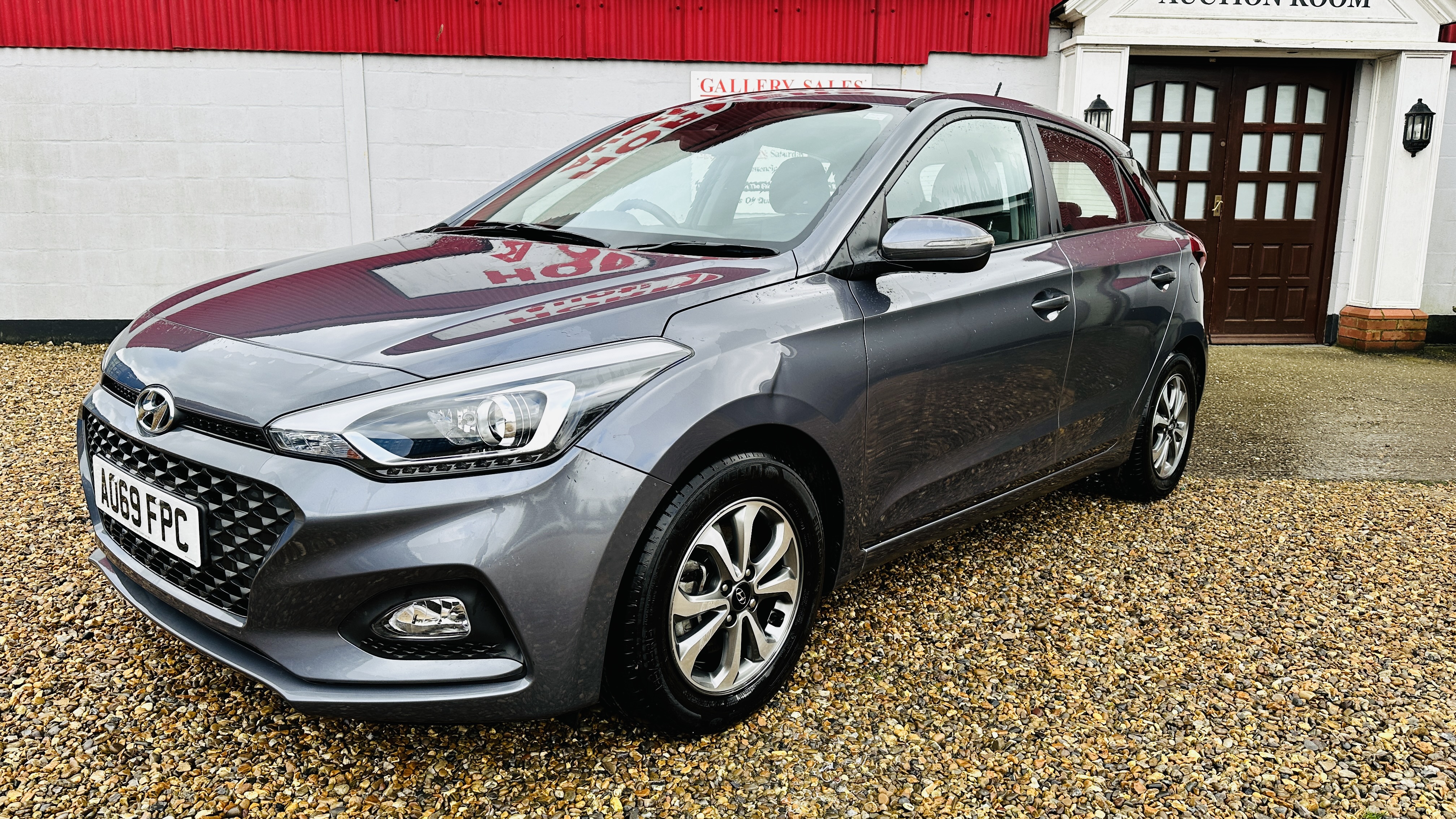 2019 HYUNDAI i20 SE T-GDI S-A, 5 DOOR HATCHBACK. VRM - A069 FPC. FIRST REGISTERED: 08/11/2019. - Image 2 of 32