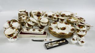 A QUANTITY OF ROYAL ALBERT OLD COUNTRY ROSES TEA AND DINNER WARE APPROX 82 PIECES (TUREEN COVER