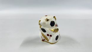 A ROYAL CROWN DERBY "HARVEST MOUSE" PAPERWEIGHT, GOLD STOPPER.