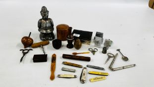 A COLLECTION OF BYGONES TO INCLUDE POCKET KNIVES, TREEN WARE INCLUDING MAUCHLIN WARE PAGE TURNER,