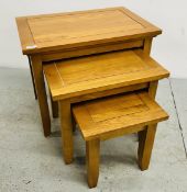 NEST OF 3 SOLID LIGHT OAK OCCASIONAL TABLES W 60CM X D 40CM X H 50CM.