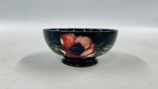 MID C20th MOORCROFT ANEMONE BOWL, DIAMETER 6CM X HEIGHT 7CM.