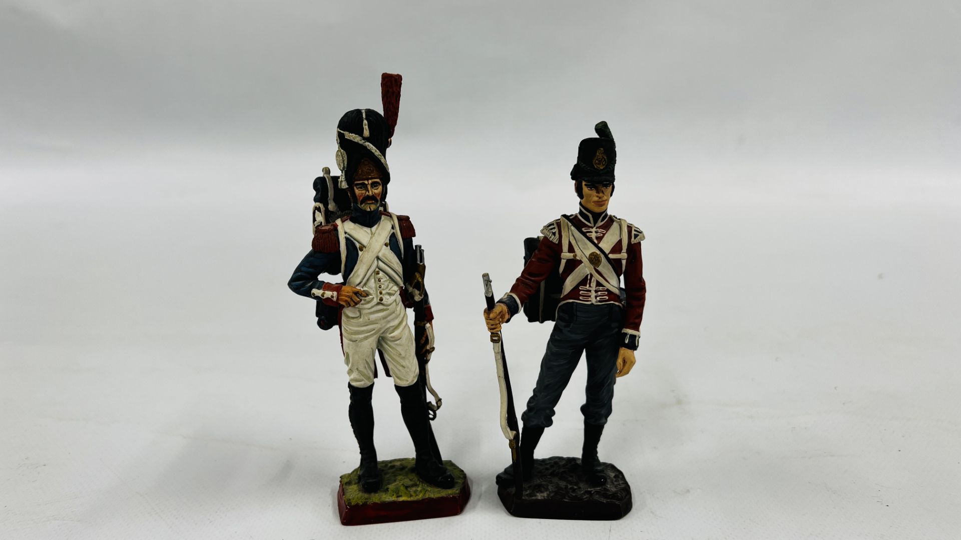 2 FRENCH LEAD SOLDIER FIGURES - H 15CM.