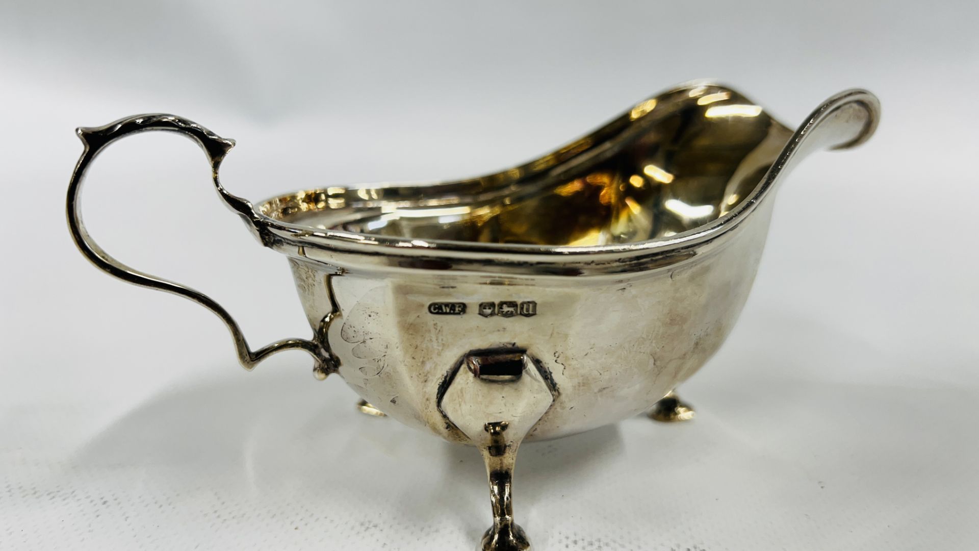 A SILVER SAUCE BOAT, SHEFFIELD ASSAY 1962 C.W.F. - Image 15 of 17