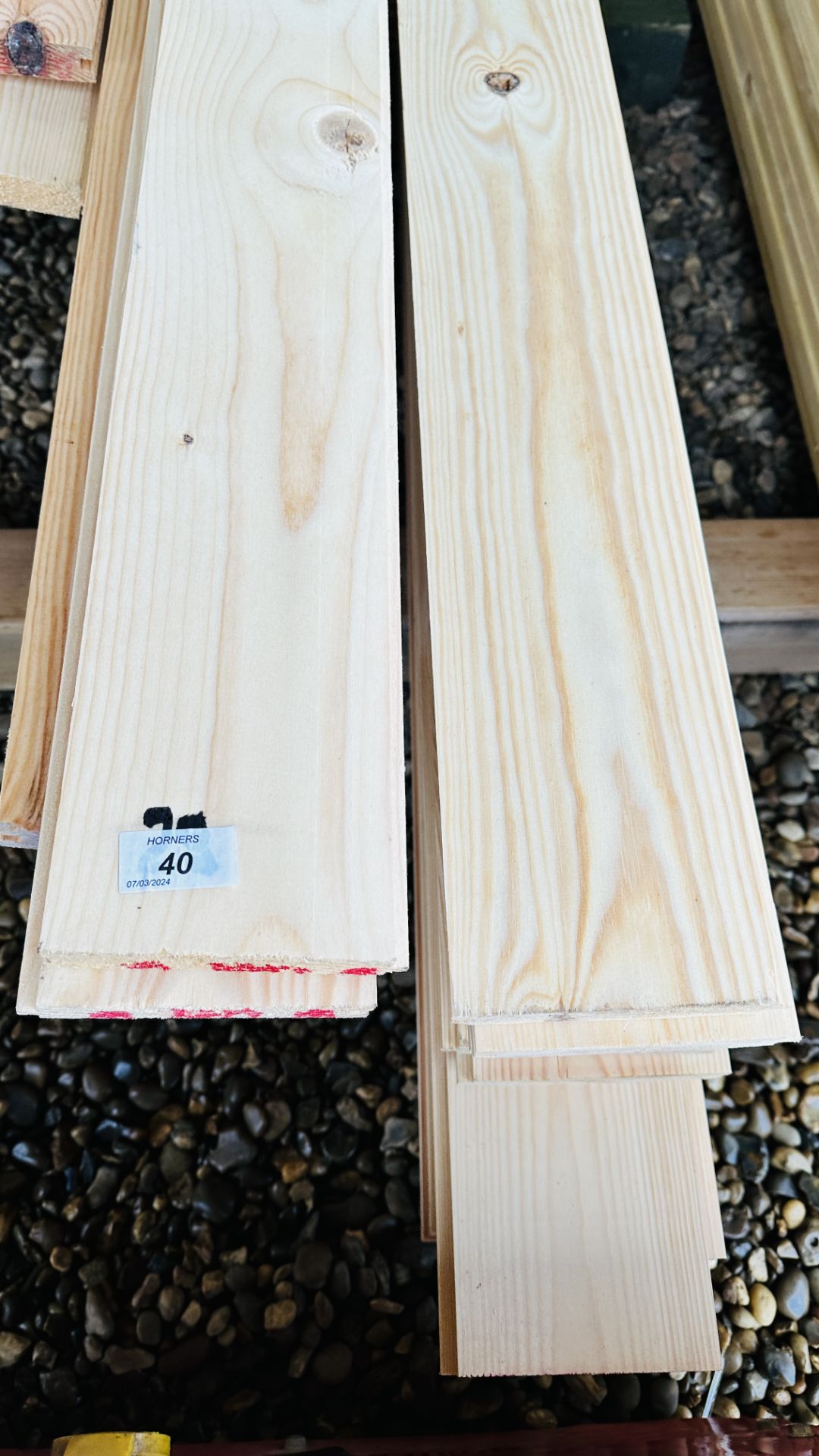 APPROX 75 LENGTHS 115MM X 20MM TONGUE AND GROOVE BOARDING, (APPROX 52 LENGTHS @ APPROX 3. - Bild 4 aus 7