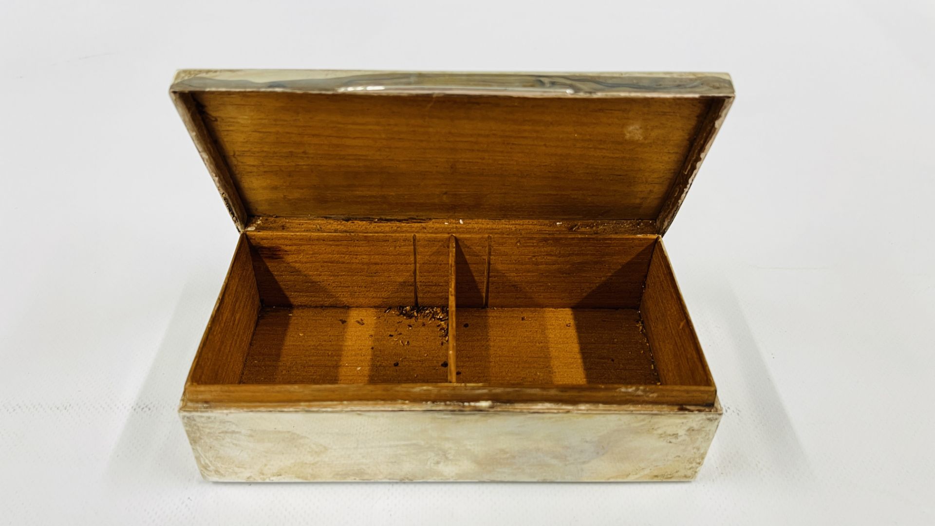 A VINTAGE SILVER CIGARETTE BOX BIRMINGHAM ASSAY J.H.W (RUBBED MARKS) BEARING MONOGRAM MJ 24.7. - Image 9 of 10