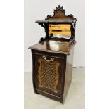 A VICTORIAN MAHOGANY COMPACTUM WITH MIRRORED UPSTAND, W 42CM X D 37CM X H 97CM.