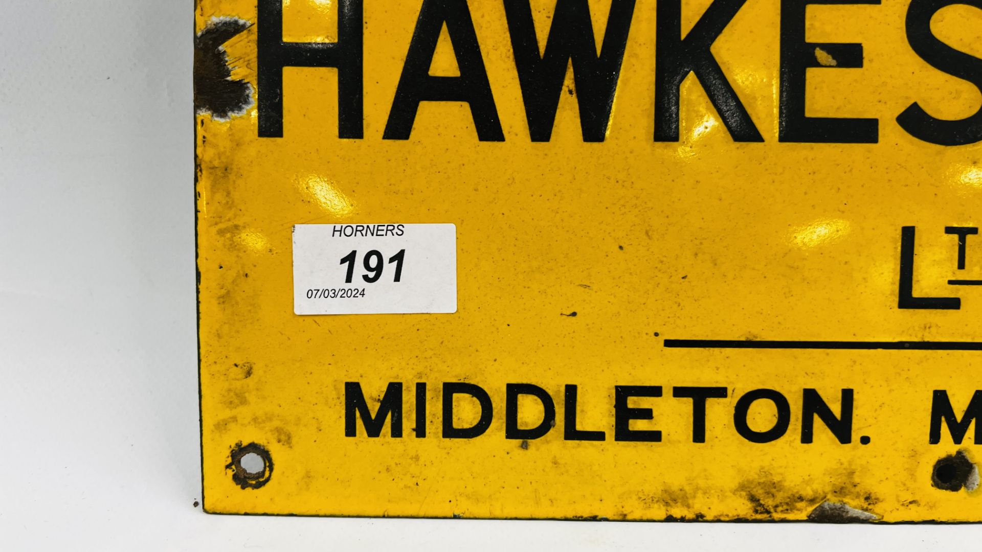 AN ORIGINAL VINTAGE ENAMEL SIGN "DIXON, HAWKESWORTH LTD" MIDDLETON. MANCHESTER - W 35.5CM X H 20. - Image 5 of 6