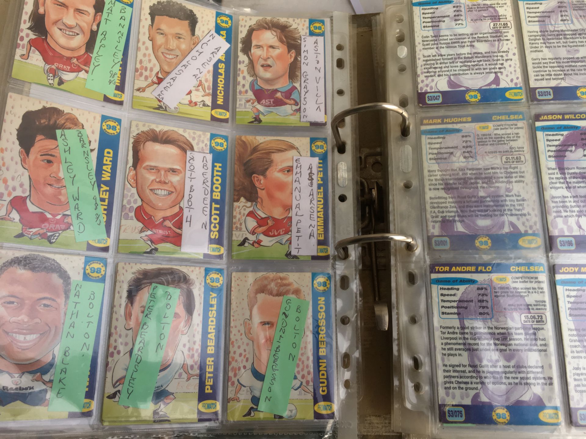 TRADING CARDS: TUB WITH VARIOUS IN ABOUT TEN FOLDERS, FOOTBALL WITH TOPPS MATCH ATTAX, PRO-SET, - Image 3 of 21