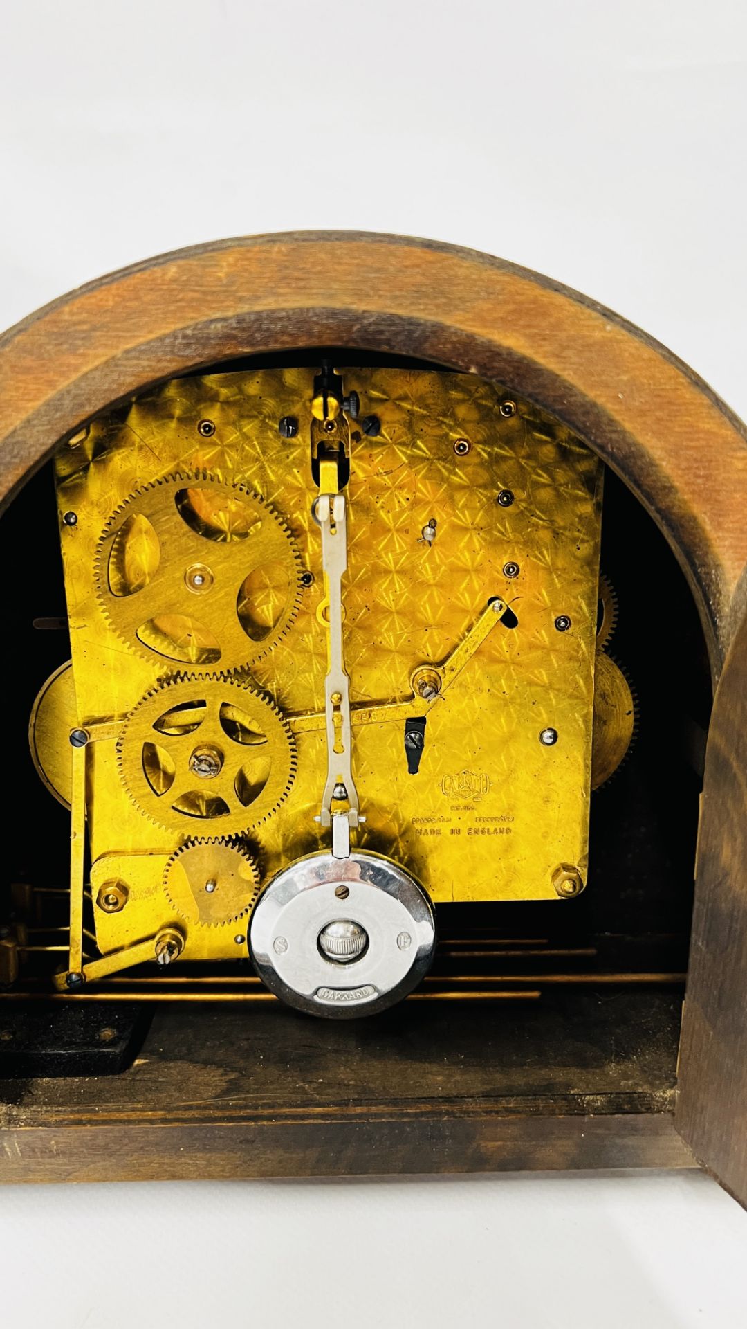 A GARROD 8 DAY MANTEL CLOCK ALONG WITH AN 8 DAY CARRIAGE CLOCK. - Image 6 of 7