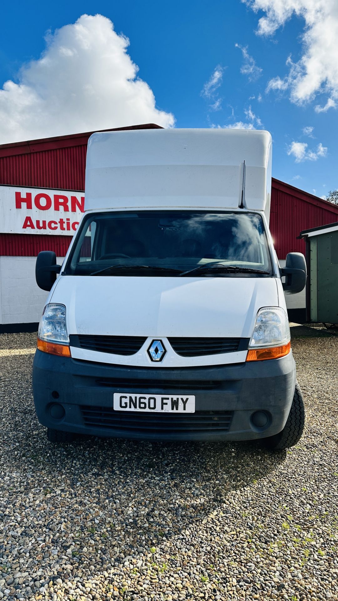 UPON INSTRUCTIONS FROM THE OFFICIAL RECEIVER 2010 RENAULT MASTER LL35 DCI 120 S-A LOW LOAD LUTON - Bild 3 aus 18