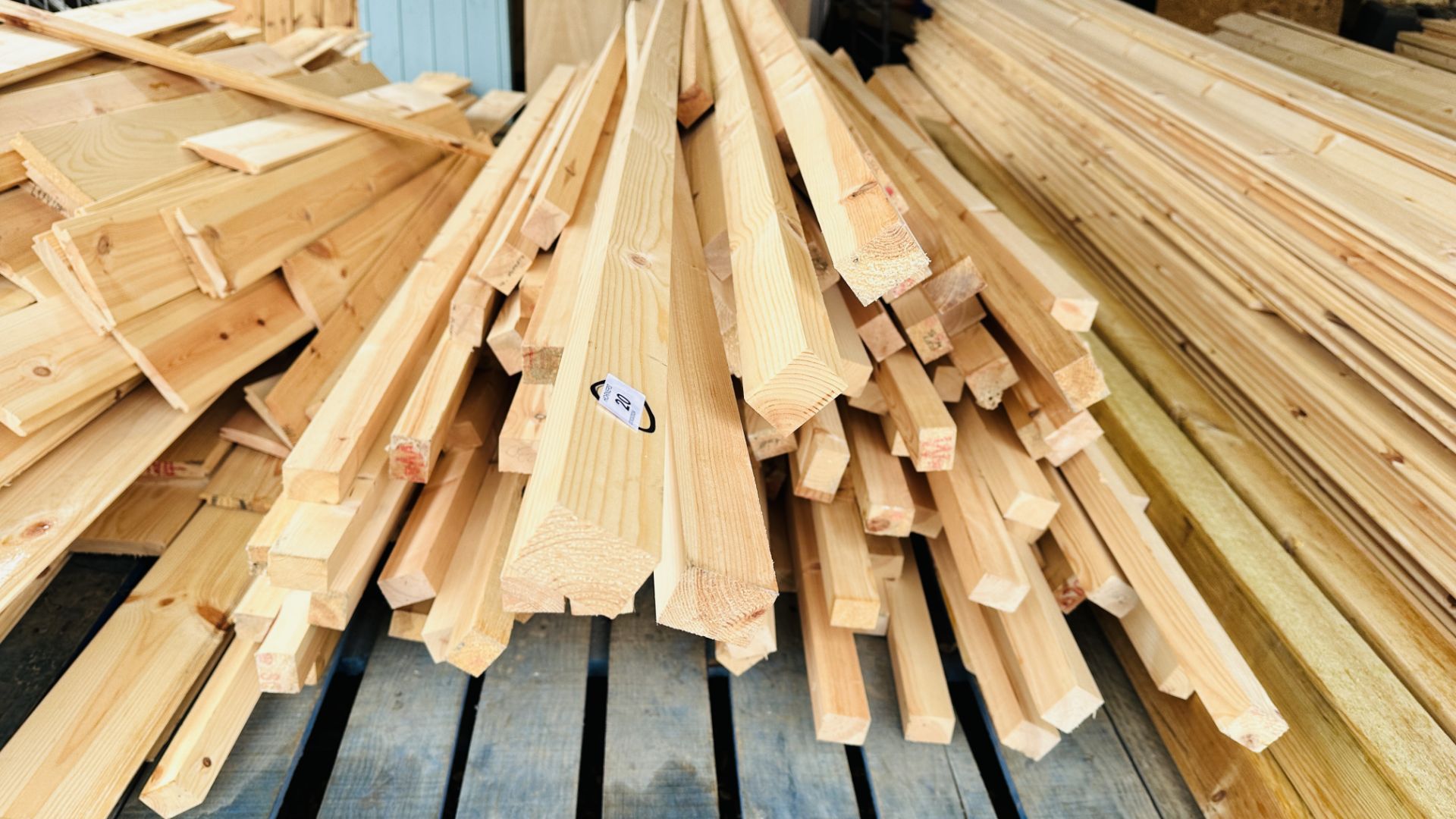 QUANTITY 45 X 35MM PLANED TIMBER MIXED LENGTH MAX 2.6M. THIS LOT IS SUBJECT TO VAT ON HAMMER PRICE.