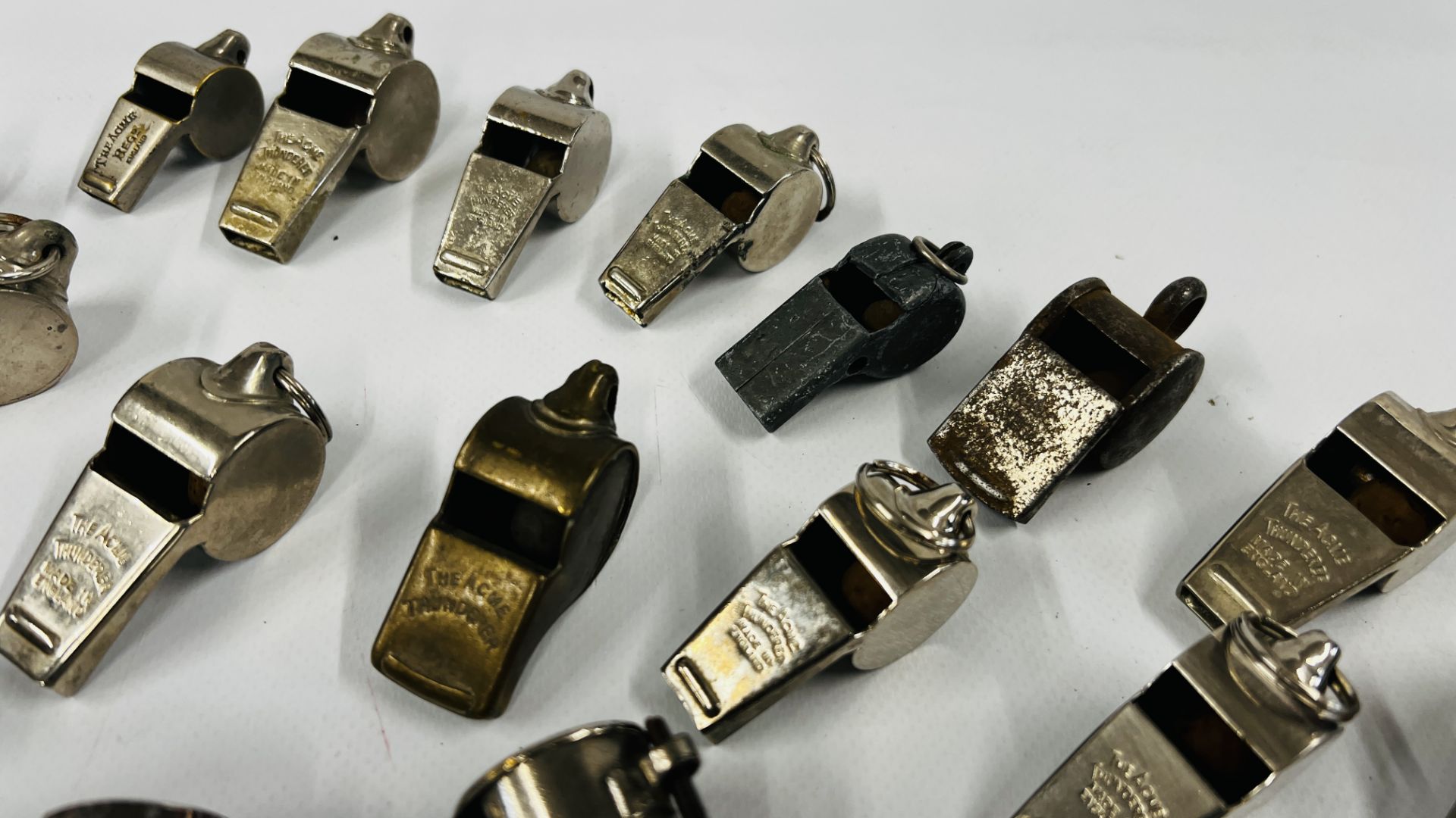 A COLLECTION OF 19 VINTAGE 1900'S - 70'S "ACME" THUNDERERS ESCARGOT WHISTLES. - Image 4 of 7
