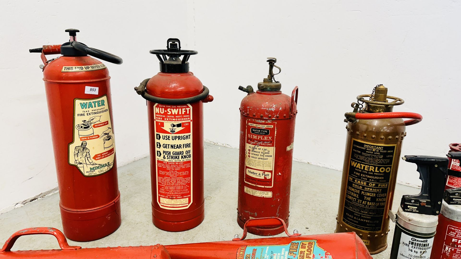 COLLECTION OF ASSORTED VINTAGE FIRE EXTINGUISHERS TO INCLUDE GOVERNMENT ISSUED ALONG WITH A VINTAGE - Image 2 of 16