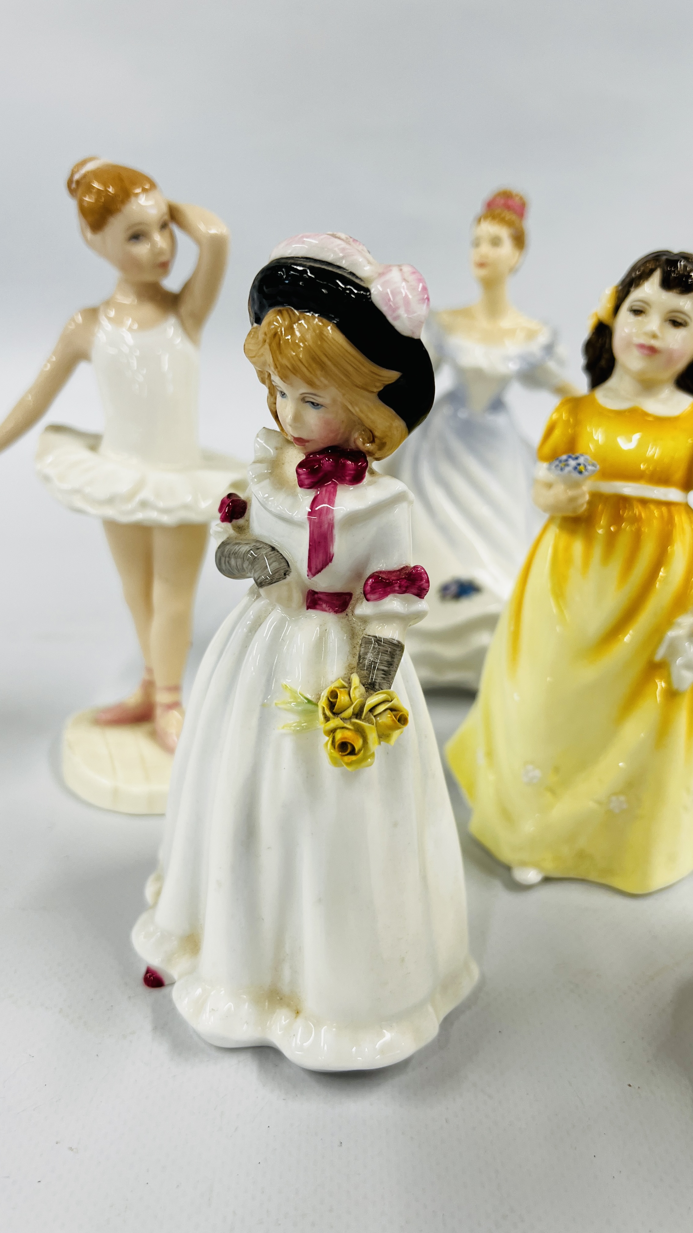 6 ROYAL DOULTON CABINET COLLECTOR FIGURES TO INCLUDE "FLOWERS FOR YOU" HN 3889, - Image 3 of 11