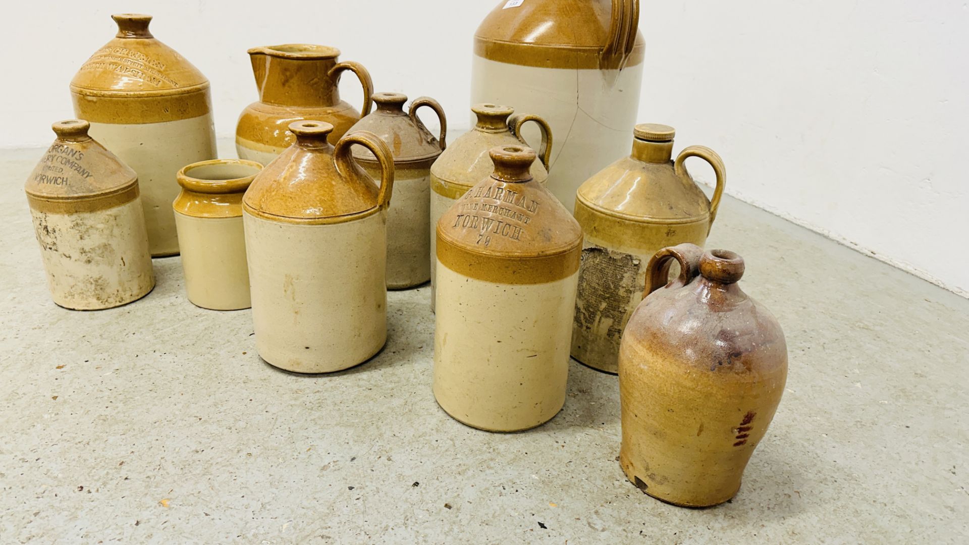 11 X ANTIQUE STONE WARE FLAGON'S AND STORAGE JARS INCLUDING JAMES CHAPMAN NORTH WALSHAM, - Image 12 of 12