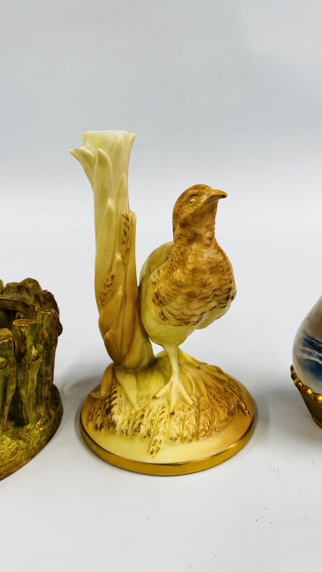 FOUR PIECES OF ROYAL WORCESTER TO INCLUDE SMALL BALUSTER VASE WITH SAILING DESIGN DECORATED BY R. - Image 4 of 15