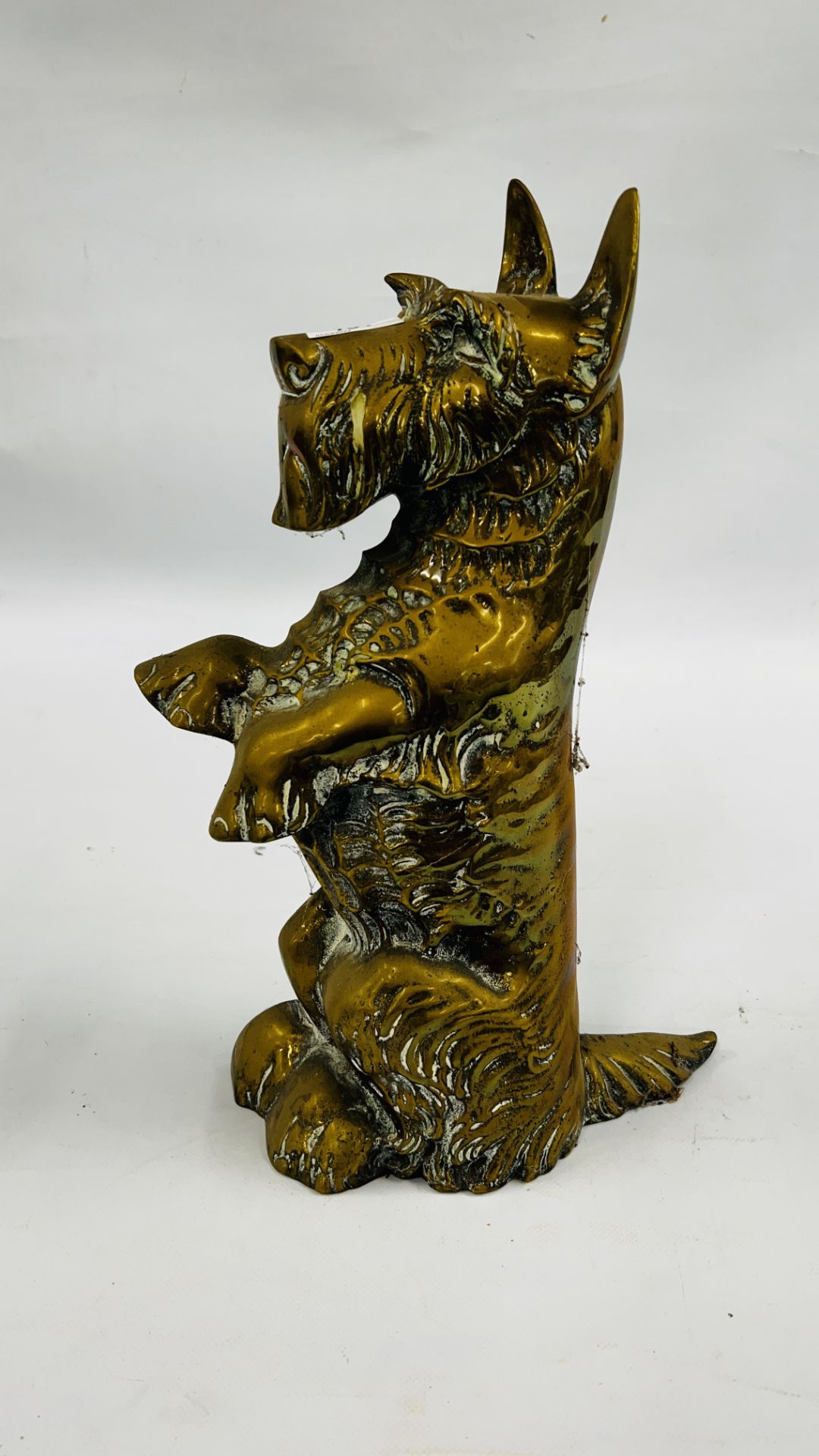 HEAVY BRASS "SCOTTIE DOG" COMPANION HOLDER AND TOOLS, HEIGHT 42CM.