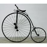 AN ANTIQUE PENNY FARTHING / HIGH WHEEL BICYCLE, HEIGHT 147CM, FRONT WHEEL RIM 119CM.