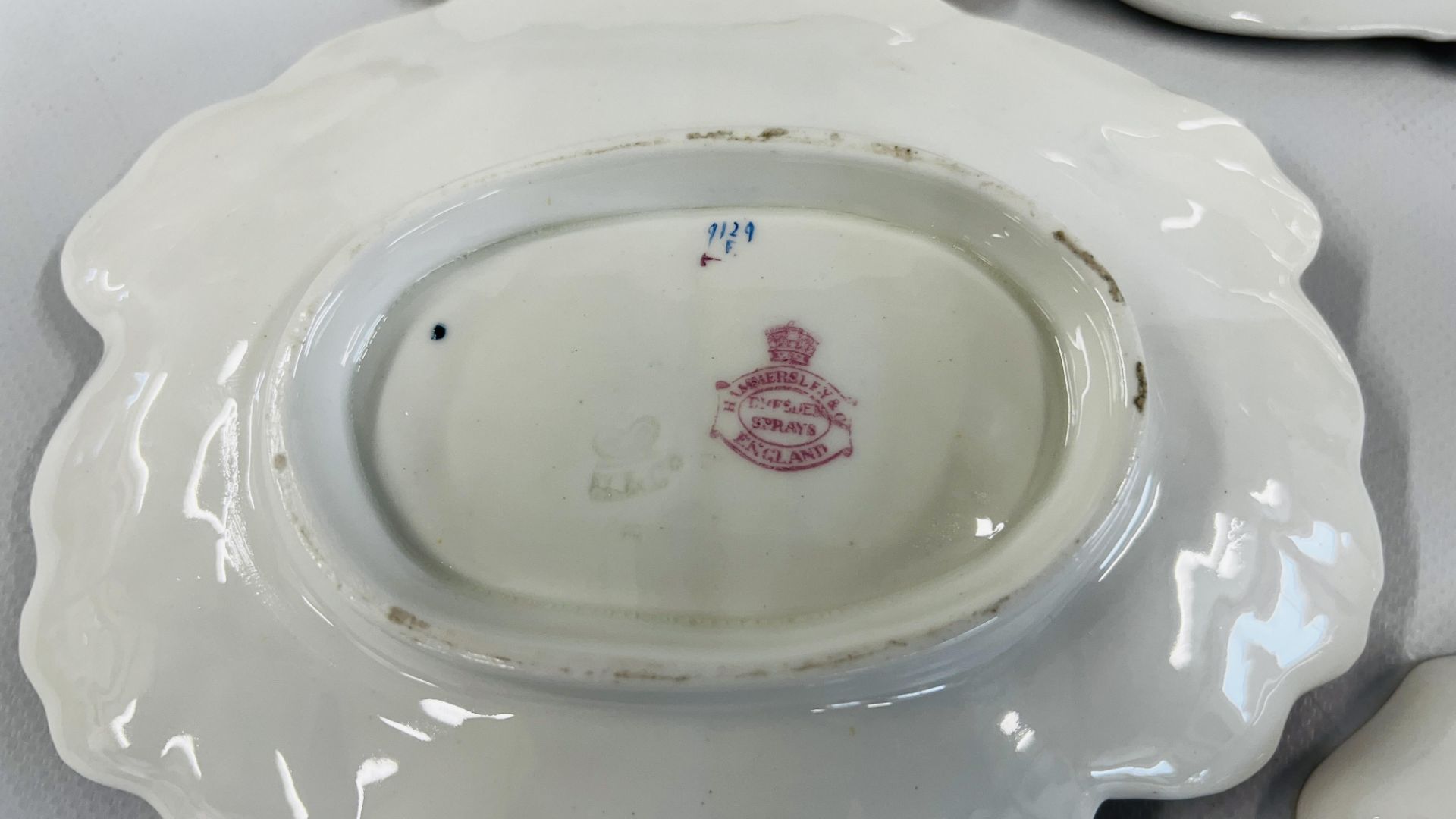 AN ELABORATE PORCELAIN TWO HANDLED DISH MARKED DRESDEN, - Image 12 of 13