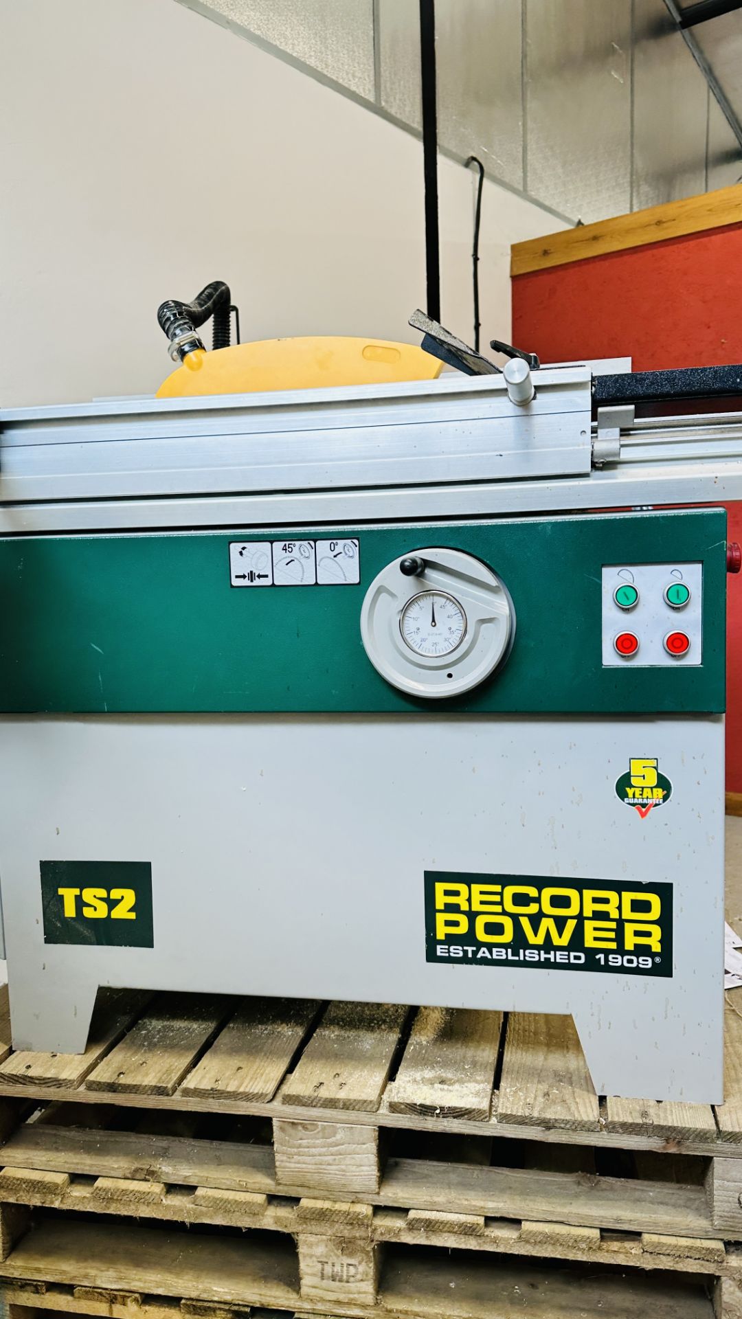 RECORD POWER TS2 315MM HEAVY DUTY TABLE SAW WITH EXTENDABLE MITRE FENCE - SOLD AS SEEN. - Image 6 of 19