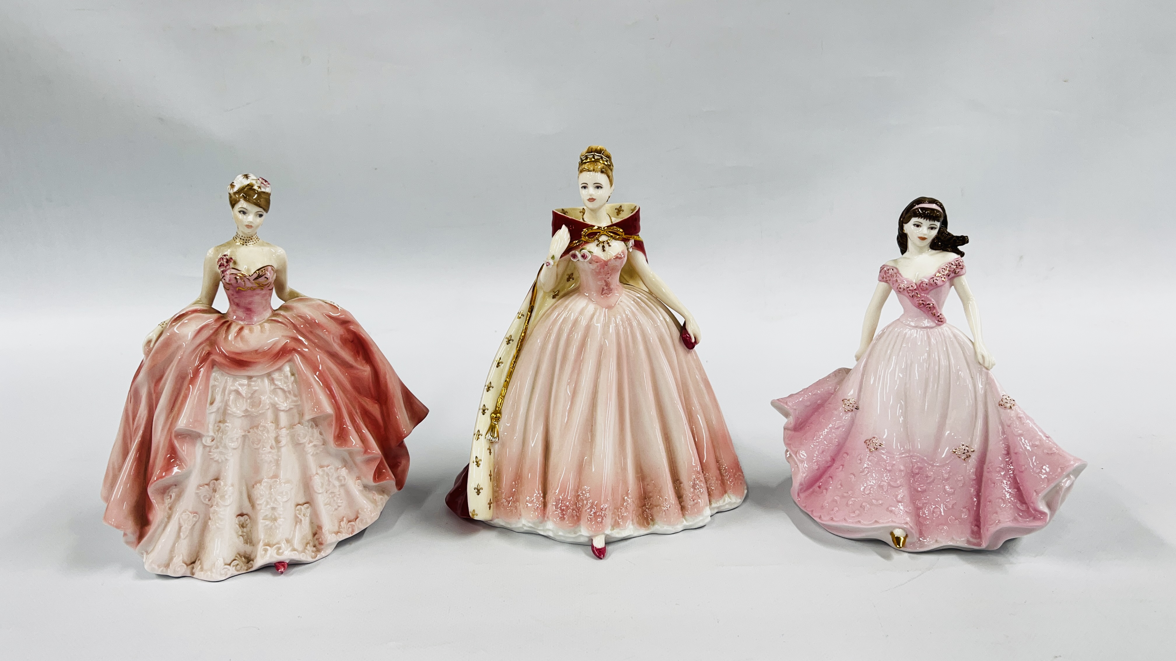 3 COALPORT CABINET COLLECTORS FIGURES TO INCLUDE CLASSIC ELEGANCE "OLIVIA" LIMITED EDITION 1316/7,