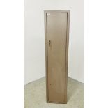 STEEL 6 GUN SECURITY CABINET.