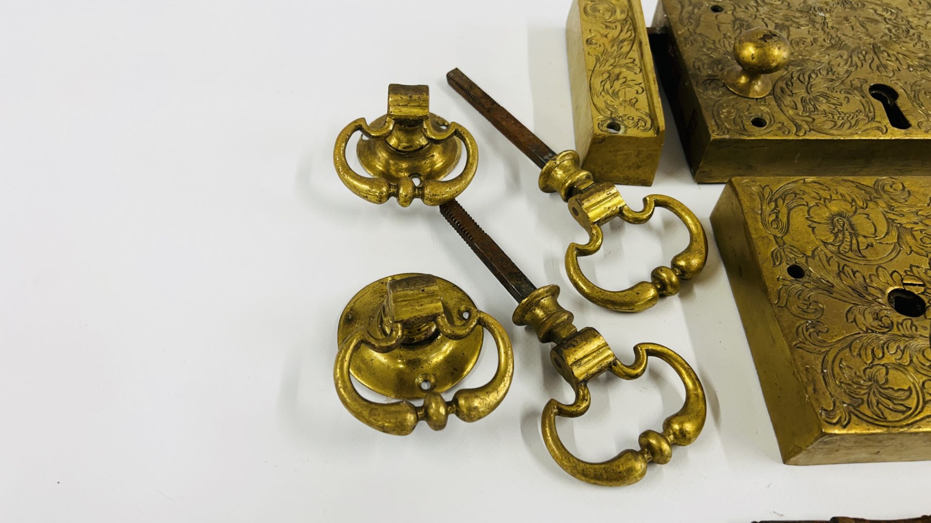 A PAIR OF ELABORATE ANTIQUE SOLID BRASS DOOR LOCKS PROBABLY C18th RETAINING THE ORIGINAL KEYS, - Image 7 of 12