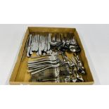 A GOOD QUANTITY OF GOOD QUALITY VINERS CUTLERY.