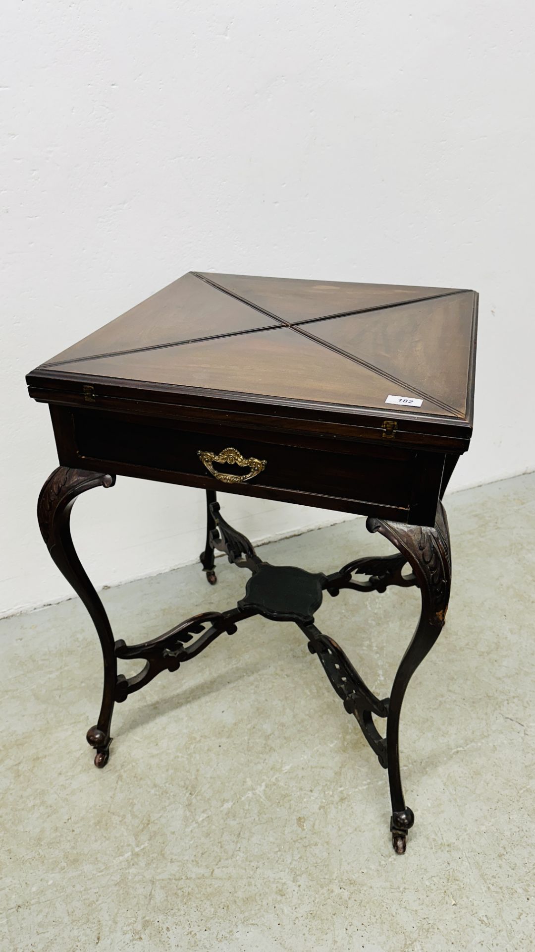 VICTORIAN MAHOGANY SINGLE DRAWER ENVELOPE GAMING TABLE WITH INSET GREEN BAIZE.