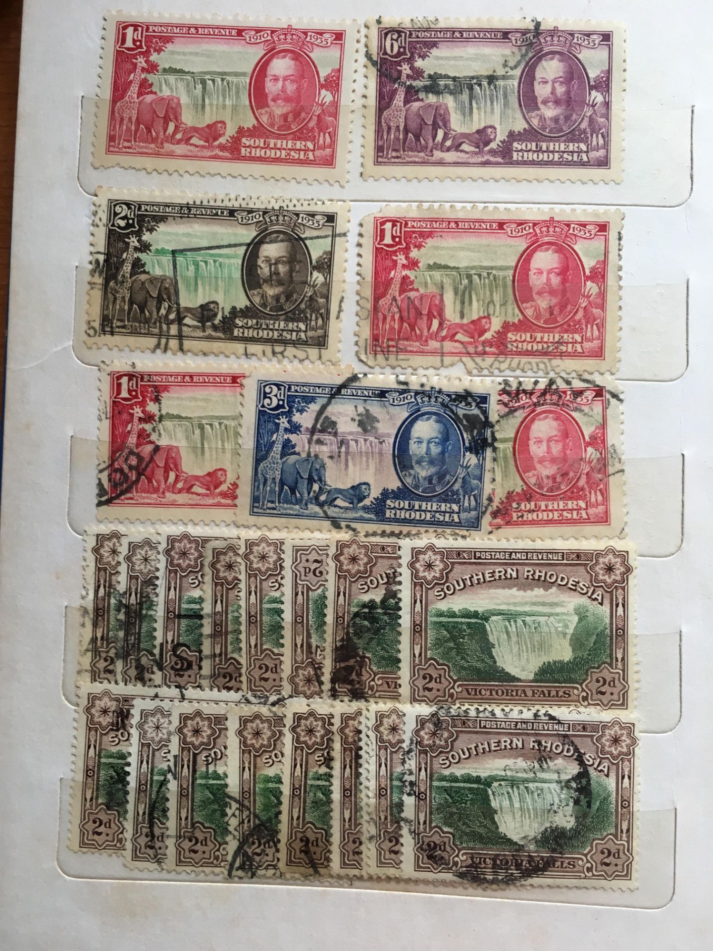 STAMPS: TUB WITH COMMONWEALTH ALL REIGNS ON CARDS, SMALL FOLDERS ETC. - Image 5 of 25