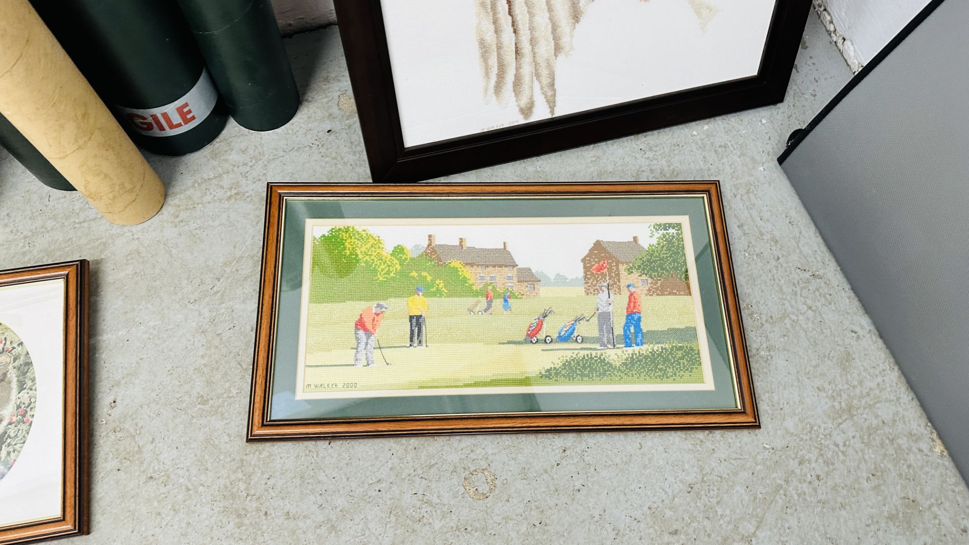 A GROUP OF NEEDLEWORK TAPESTRIES INCLUDING CATS, SWANS, GOLFING, - Image 4 of 12