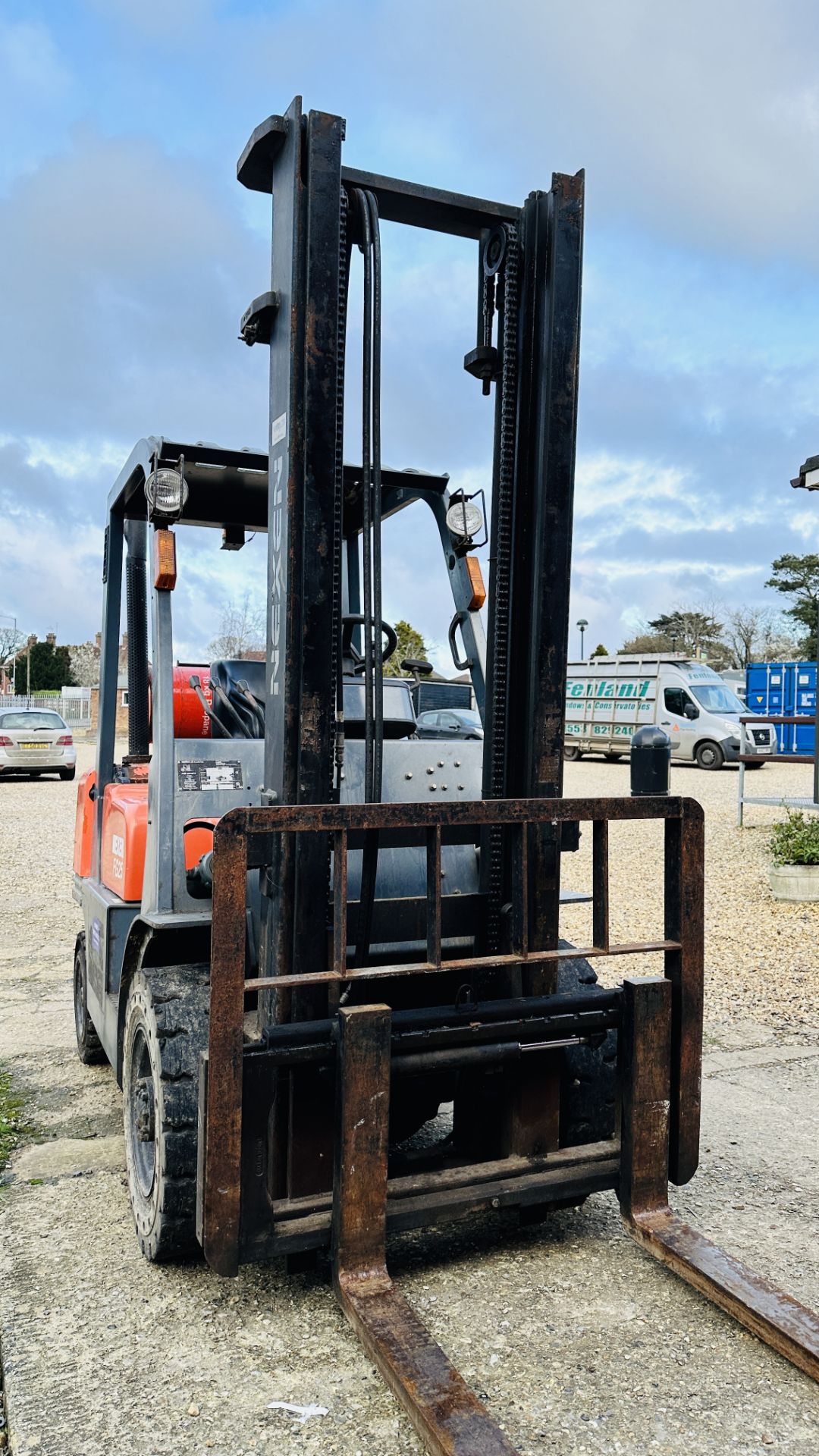 UPON INSTRUCTION OF OFFICIAL RECEIVER NEXEN FG25 FORKLIFT TRUCK S/N D22007 1594 DISPLAYED HOUR'S. - Bild 9 aus 15