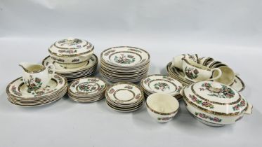 55 PIECES OF WEDGEWOOD INDIAN TREE DINNERWARE INCLUDING PLATES, CUPS, SAUCERS, TUREENS ETC.