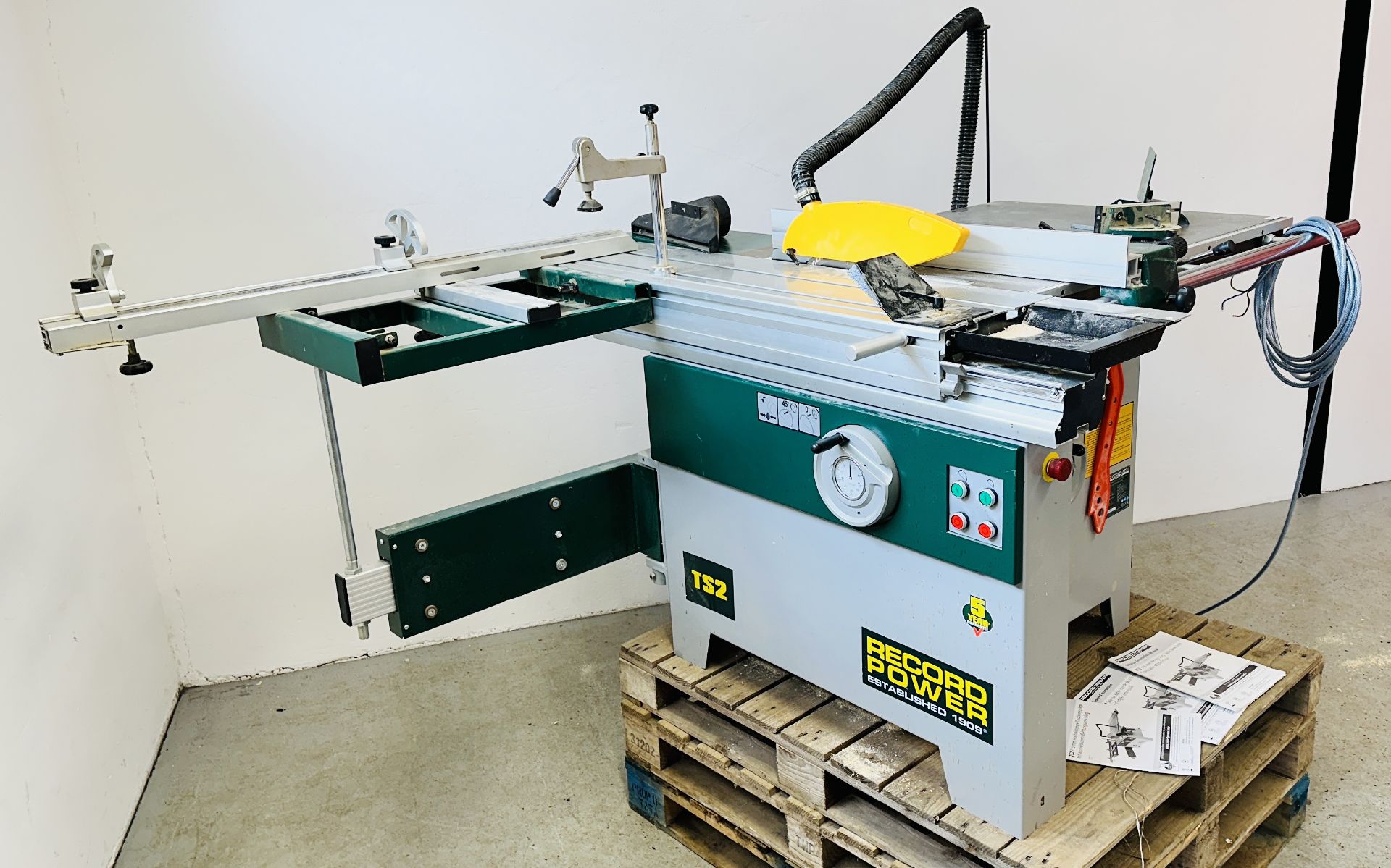 RECORD POWER TS2 315MM HEAVY DUTY TABLE SAW WITH EXTENDABLE MITRE FENCE - SOLD AS SEEN. - Image 19 of 19