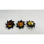 A GROUP OF THREE LORNA BAILEY LIMITED EDITION BROOCHES 92/100, 92/100, 86/00.
