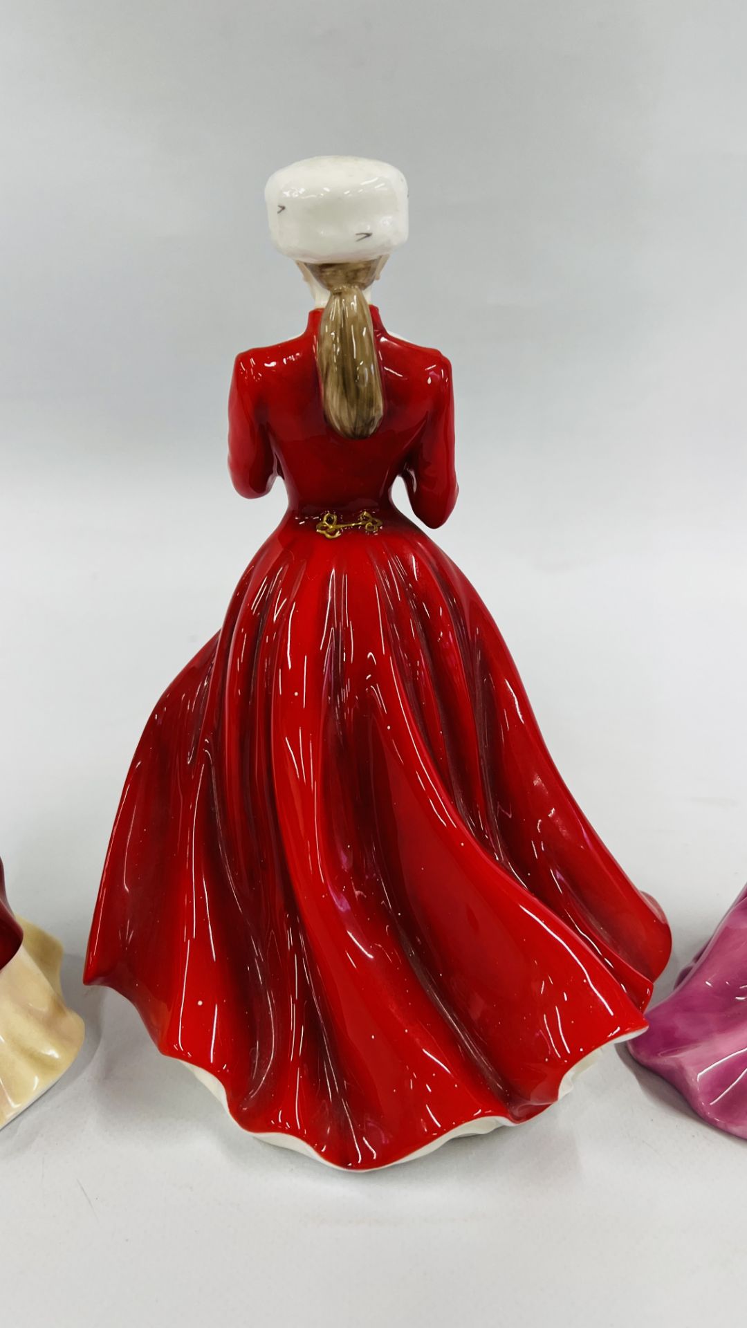 3 ROYAL DOULTON CABINET COLLECTORS FIGURINES TO INCLUDE "NATALIE" HN 5012, LIMITED EDITION 1419/15, - Image 6 of 10