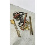 ORNATE BRASS TABLE LAMP STAND, QUANTITY BRASS STAIR RODS, STYRUP PUMP, BRASS FIRE IRONS,