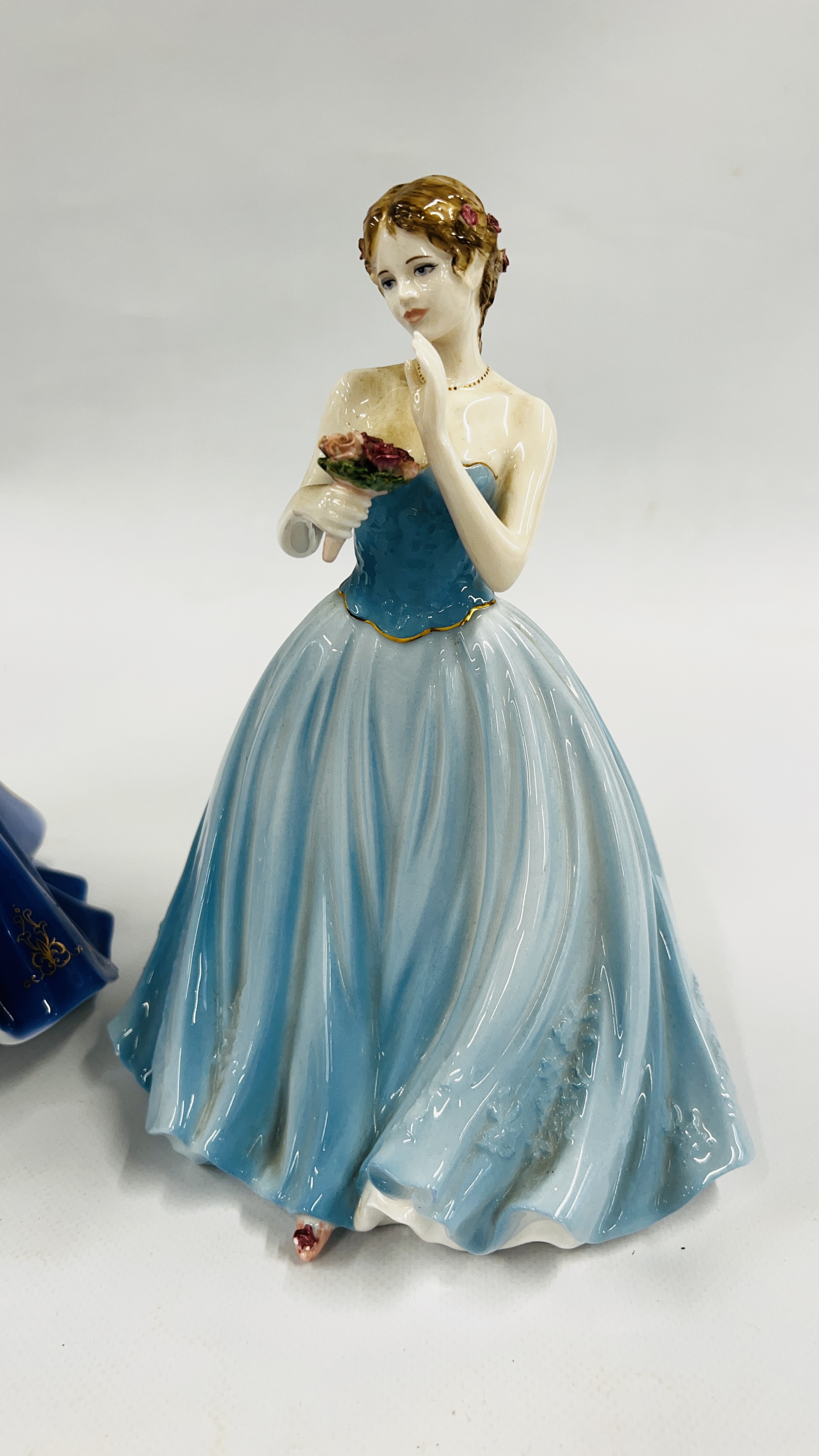 3 COALPORT CABINET COLLECTORS FIGURES TO INCLUDE "SENTIMENTS" JUST FOR YOU, LIMITED EDITION 3050/9, - Image 2 of 9