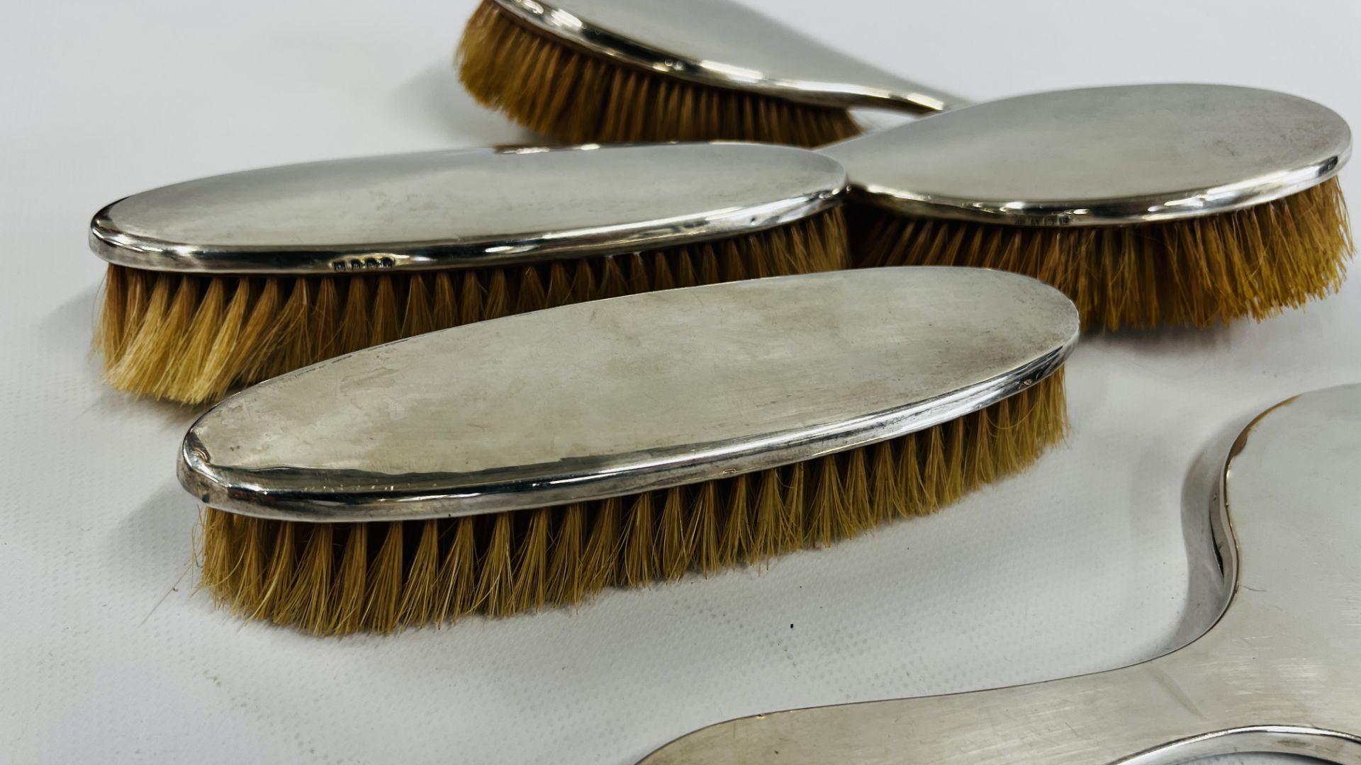 A VINTAGE FIVE PIECE SILVER BACKED DRESSING TABLE SET, - Image 5 of 9