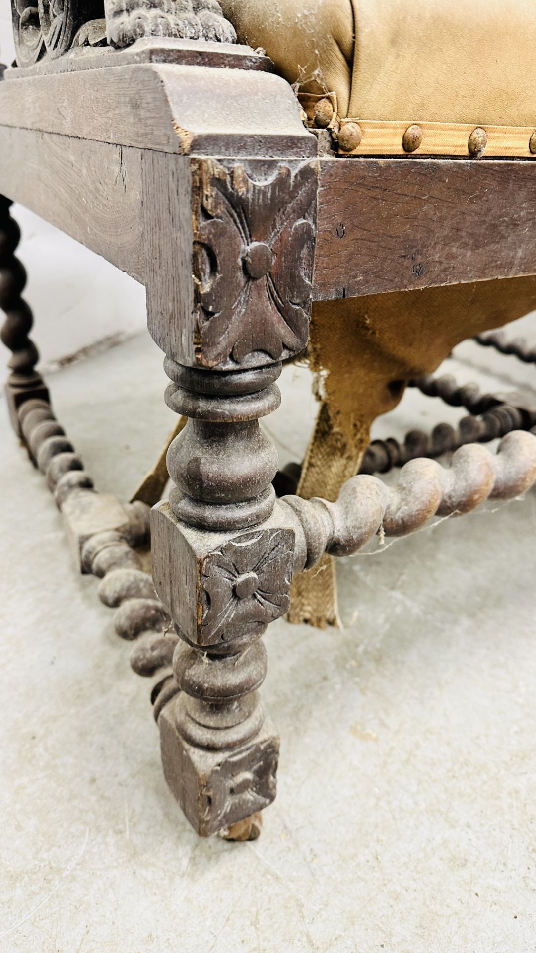 A PAIR OF C1870 HEAVILY CARVED OAK FRAMED OPEN ARM CHAIRS, - Image 34 of 39